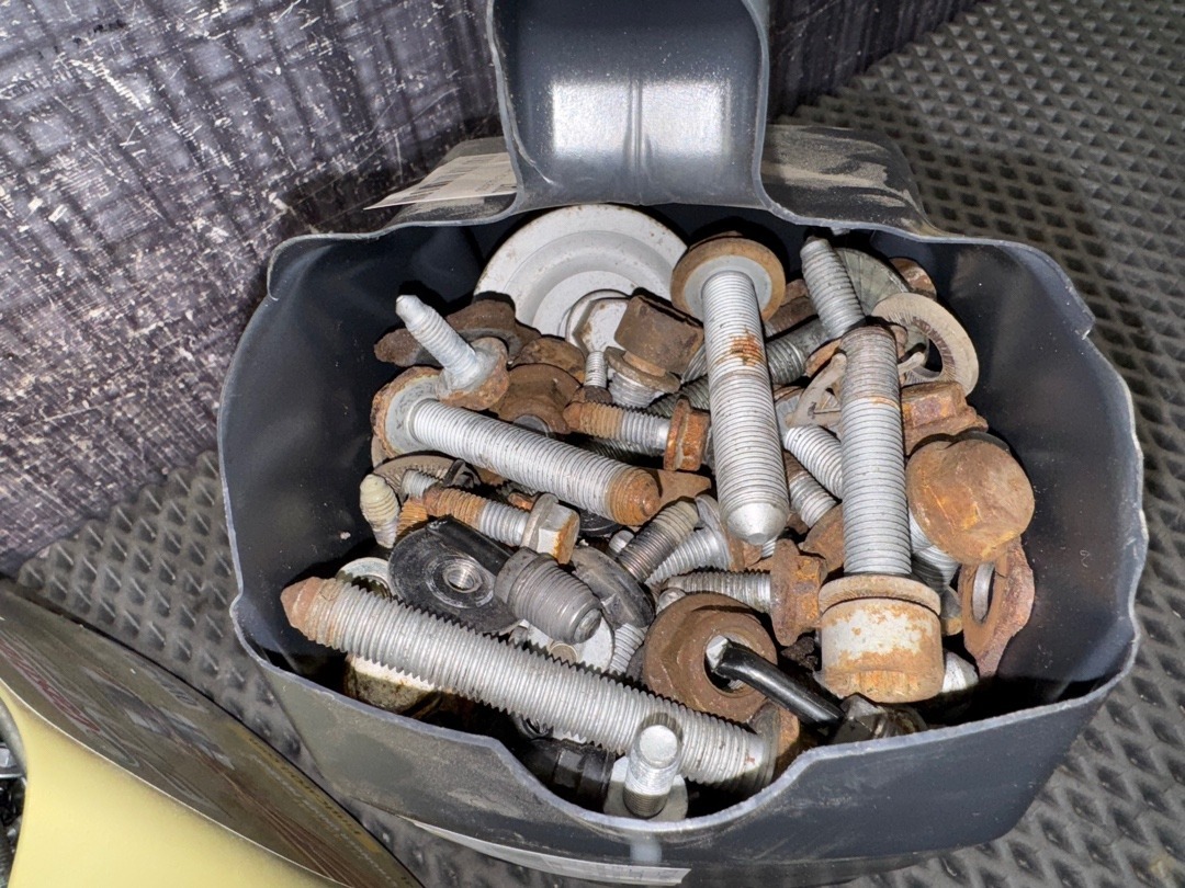 Болты и гайки, 3960 рублей, Красноярск