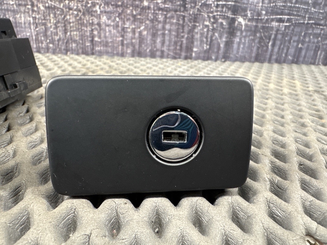 Комплект замков с ключом, 5610 рублей, Красноярск