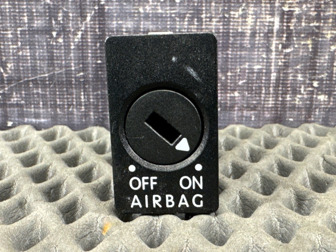 Кнопка салона, 630 рублей, Красноярск