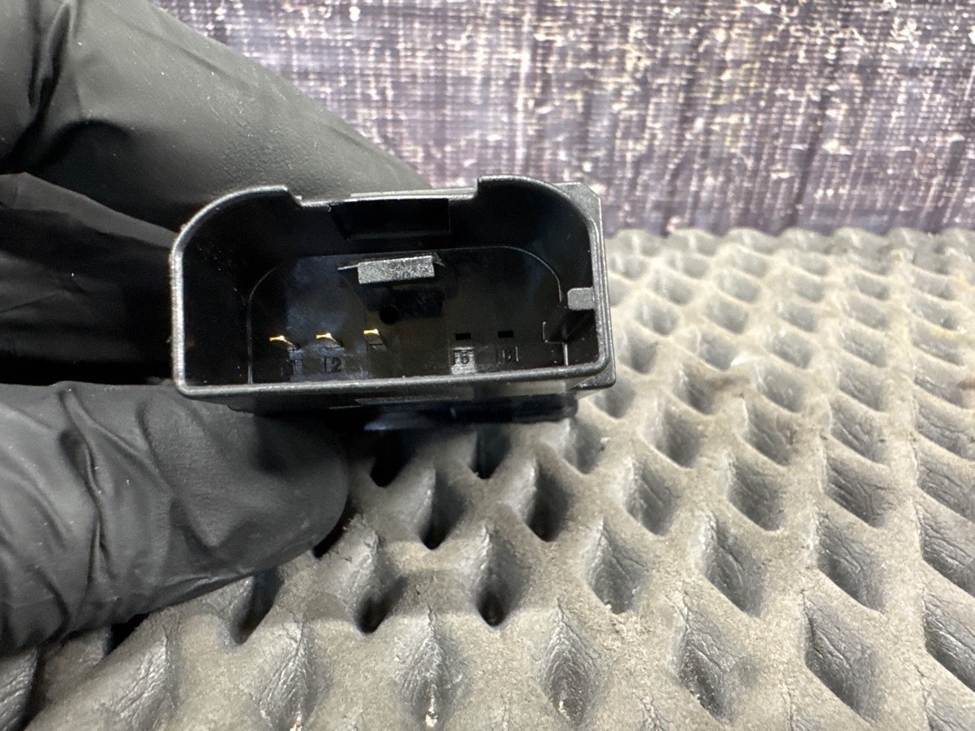 Кнопка салона, 630 рублей, Красноярск