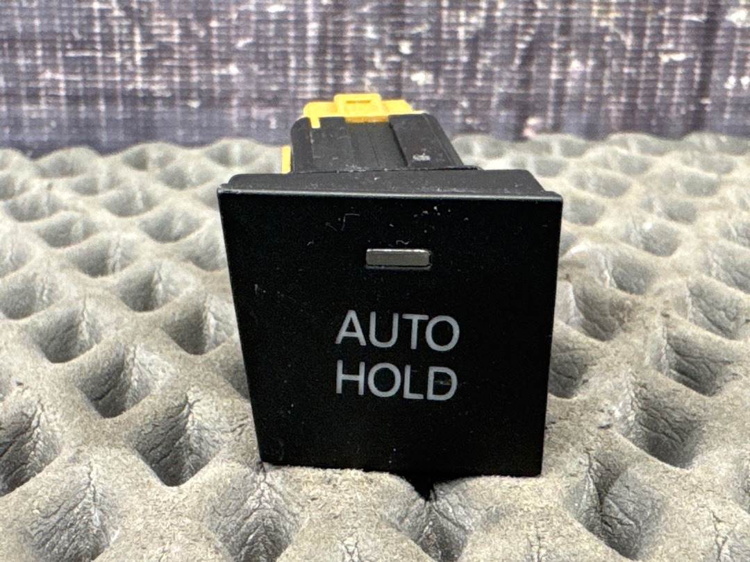 Кнопка Auto-Hold, 780 рублей, Красноярск