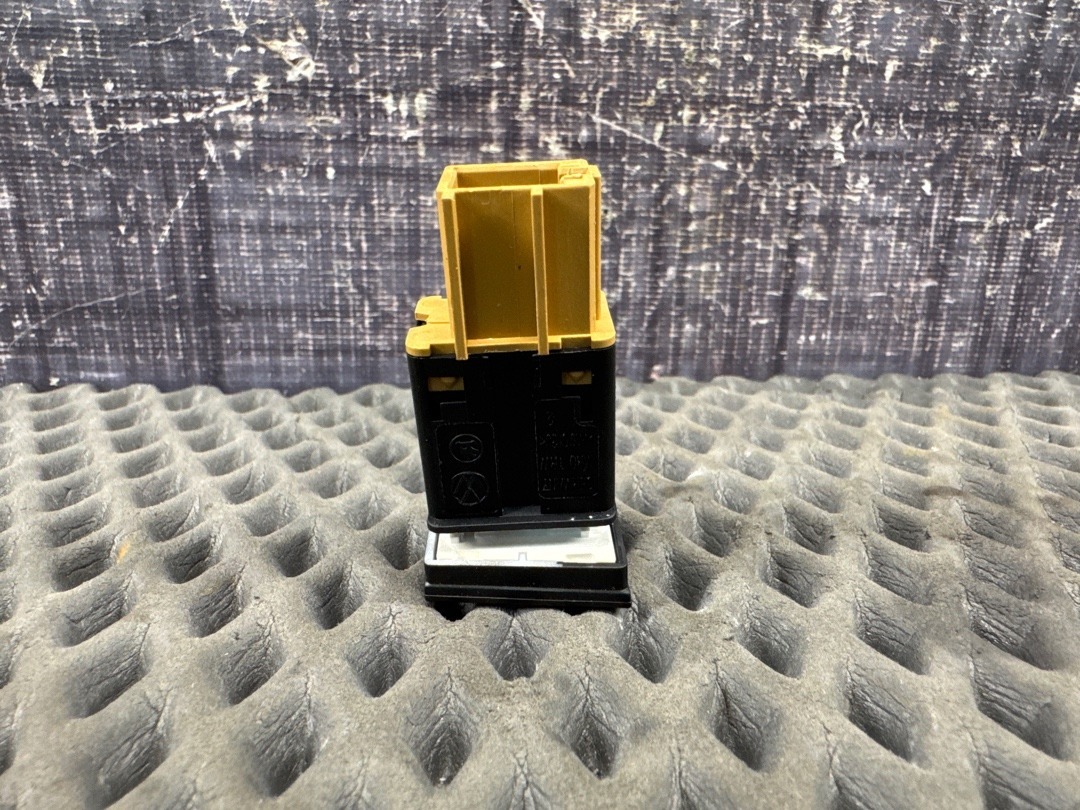 Кнопка Auto-Hold, 780 рублей, Красноярск