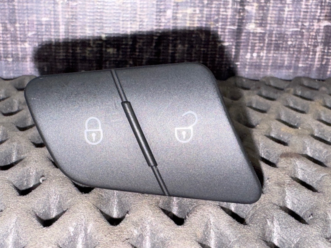 Кнопка центрального замка, 540 рублей, Красноярск