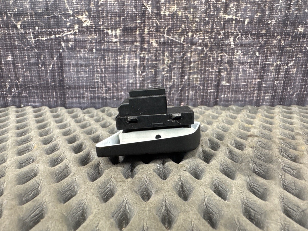 Кнопка центрального замка, 540 рублей, Красноярск