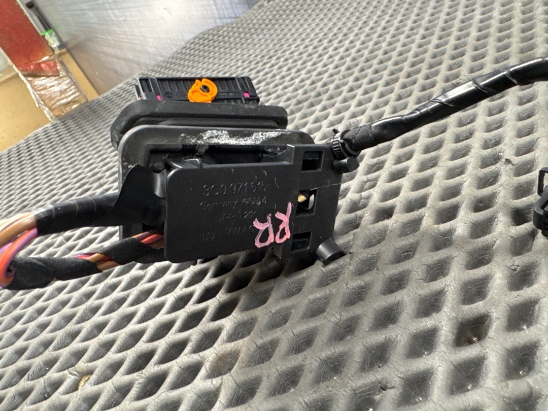 Проводка двери, 920 рублей, Красноярск