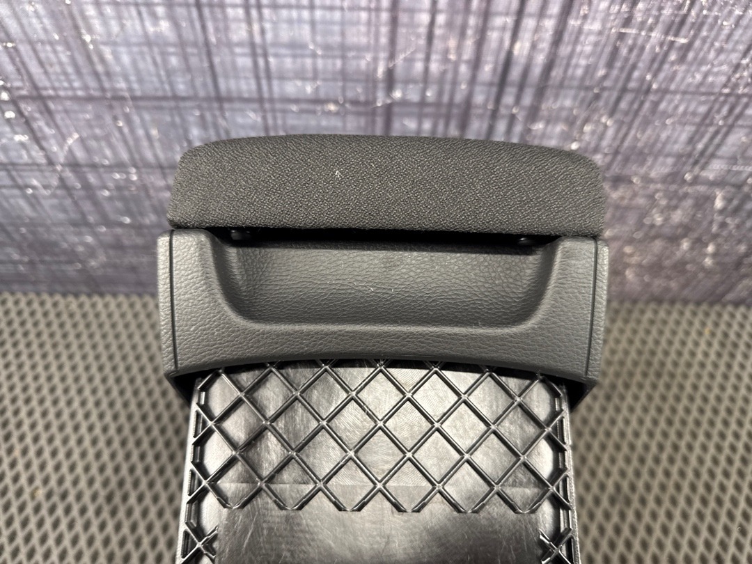 Подлокотник, 4210 рублей, Красноярск