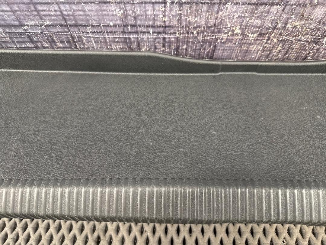 Пластик багажника, 1230 рублей, Красноярск