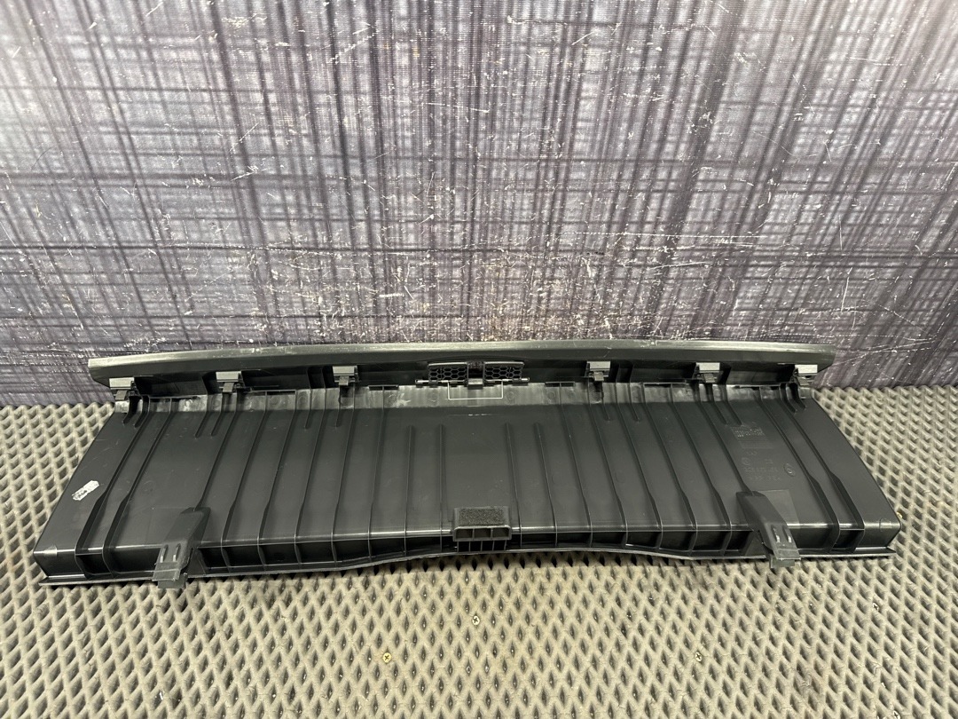 Пластик багажника, 1230 рублей, Красноярск