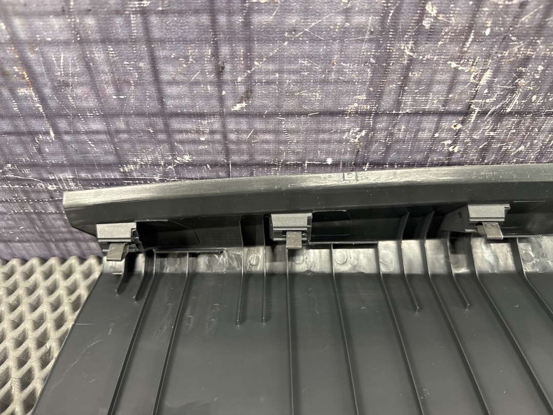 Пластик багажника, 1230 рублей, Красноярск