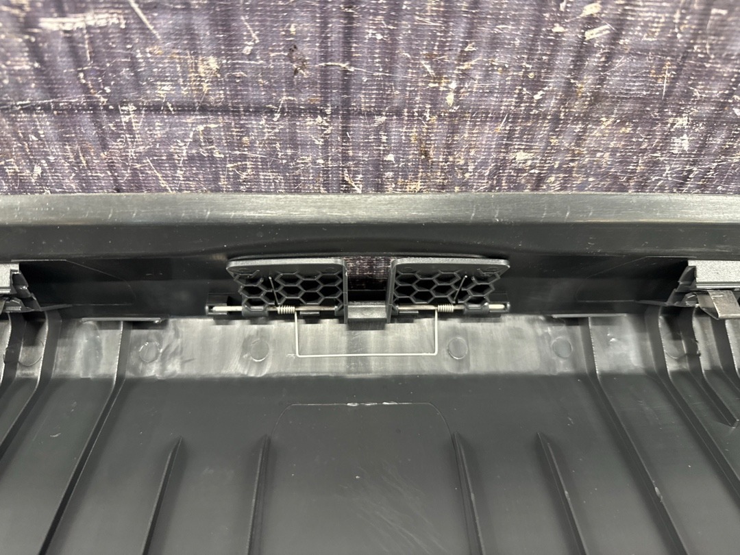 Пластик багажника, 1230 рублей, Красноярск