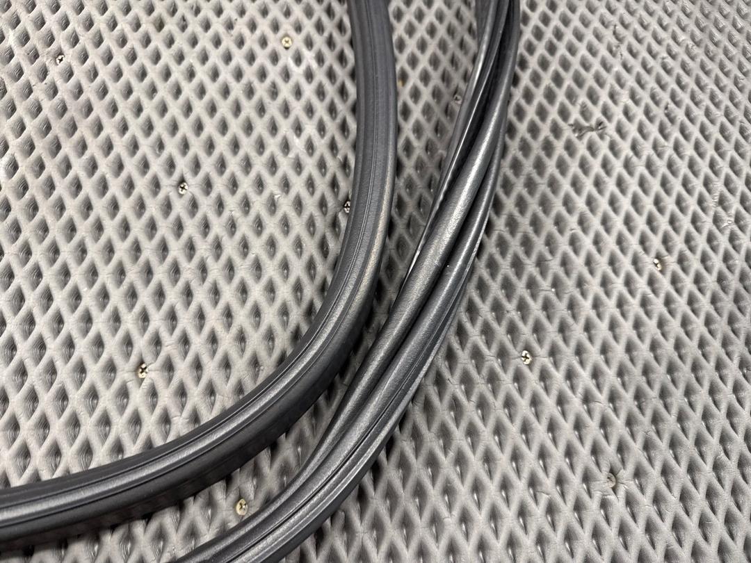 Уплотнитель крышки багажника, 1760 рублей, Красноярск