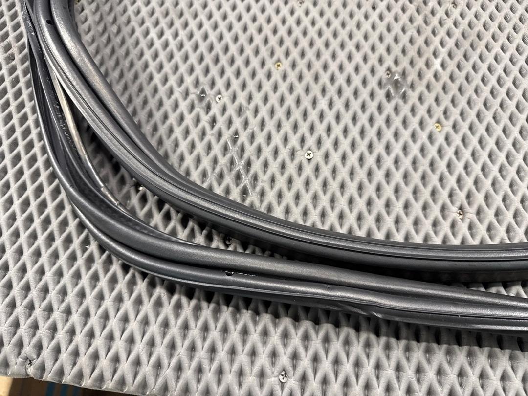 Уплотнитель крышки багажника, 1760 рублей, Красноярск