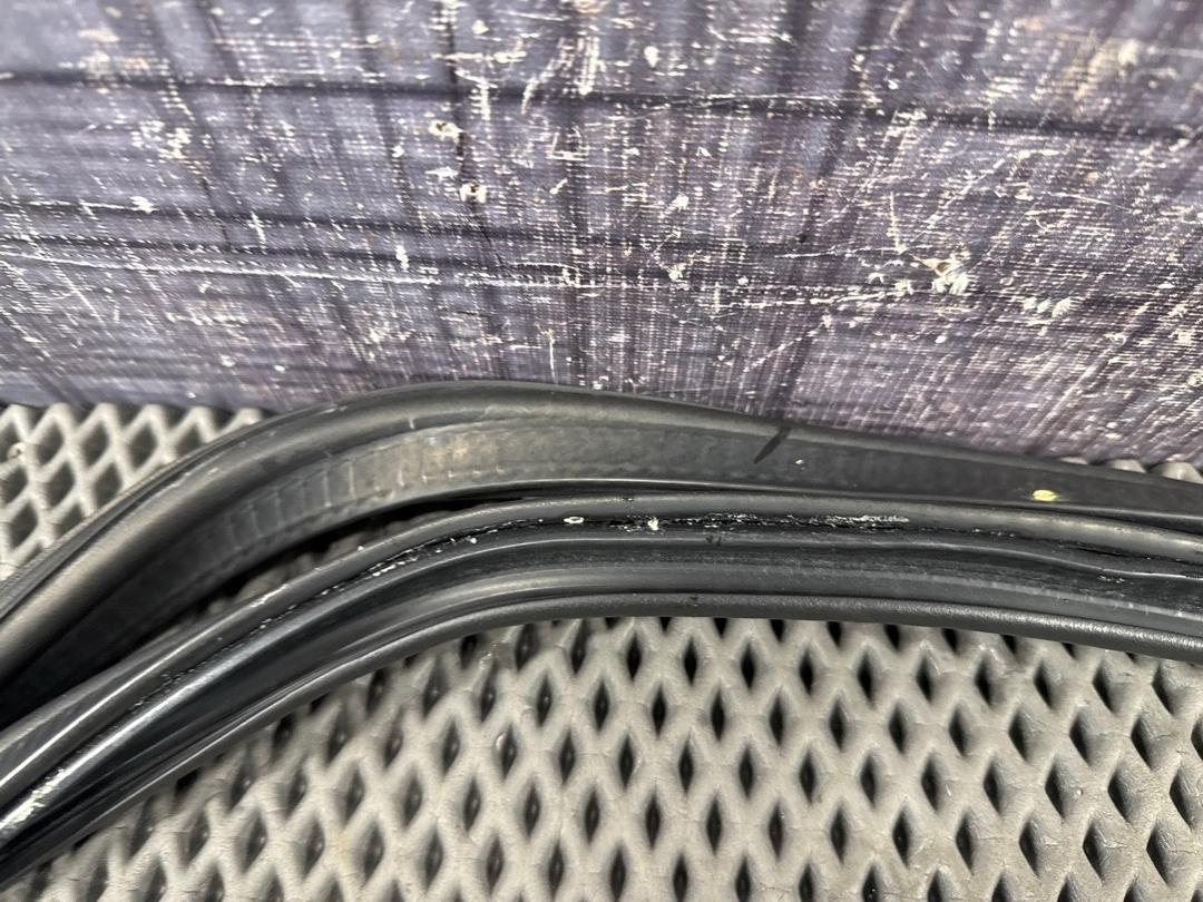 Уплотнитель крышки багажника, 1760 рублей, Красноярск