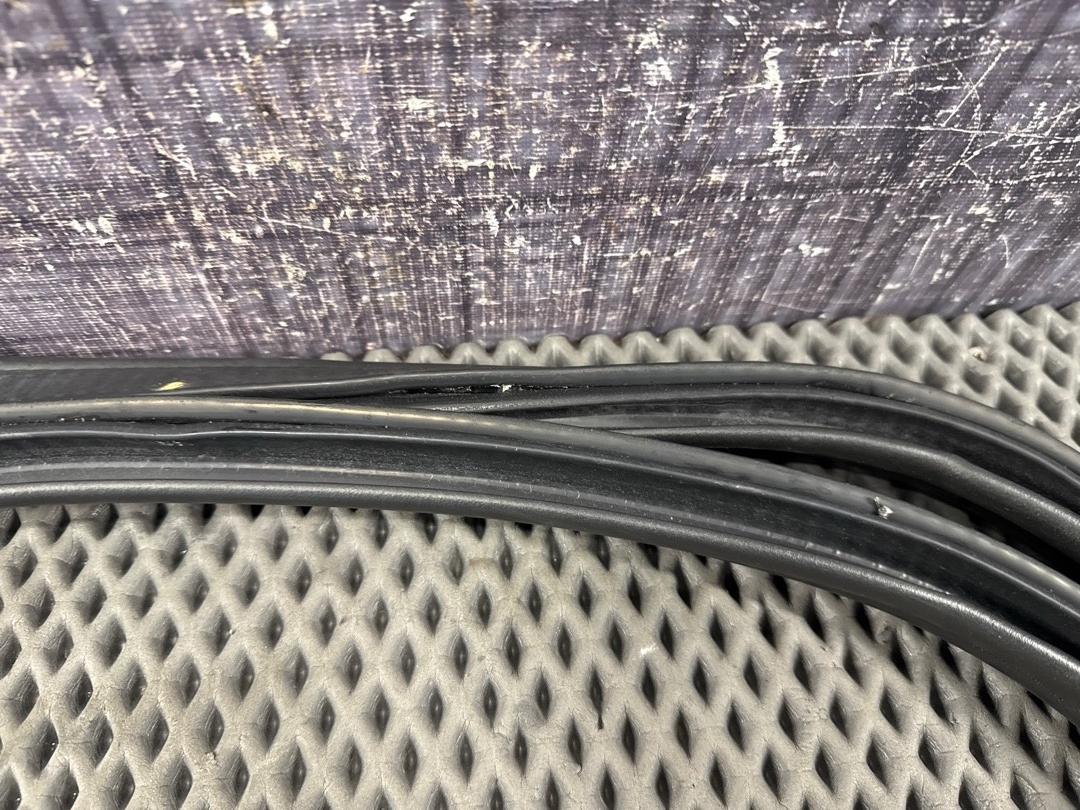 Уплотнитель крышки багажника, 1760 рублей, Красноярск