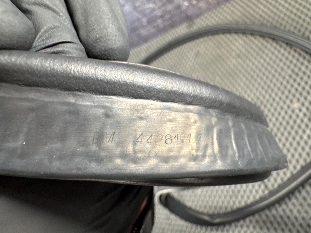 Уплотнитель крышки багажника, 1760 рублей, Красноярск