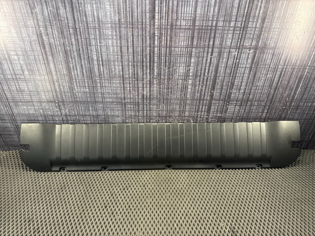 Пластик крышки багажника, 1470 рублей, Красноярск