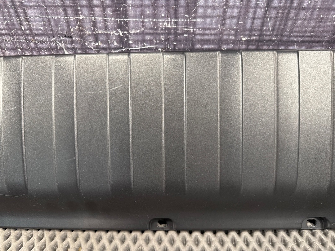 Пластик крышки багажника, 1470 рублей, Красноярск