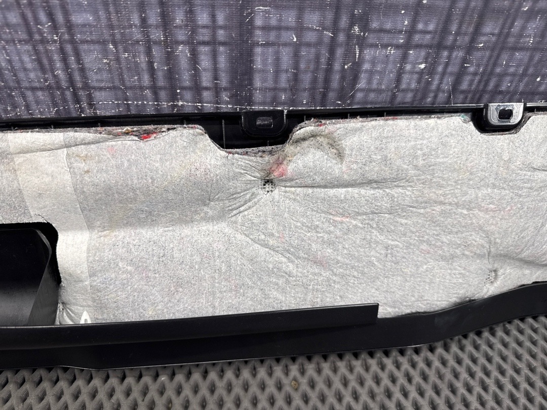 Пластик крышки багажника, 1470 рублей, Красноярск