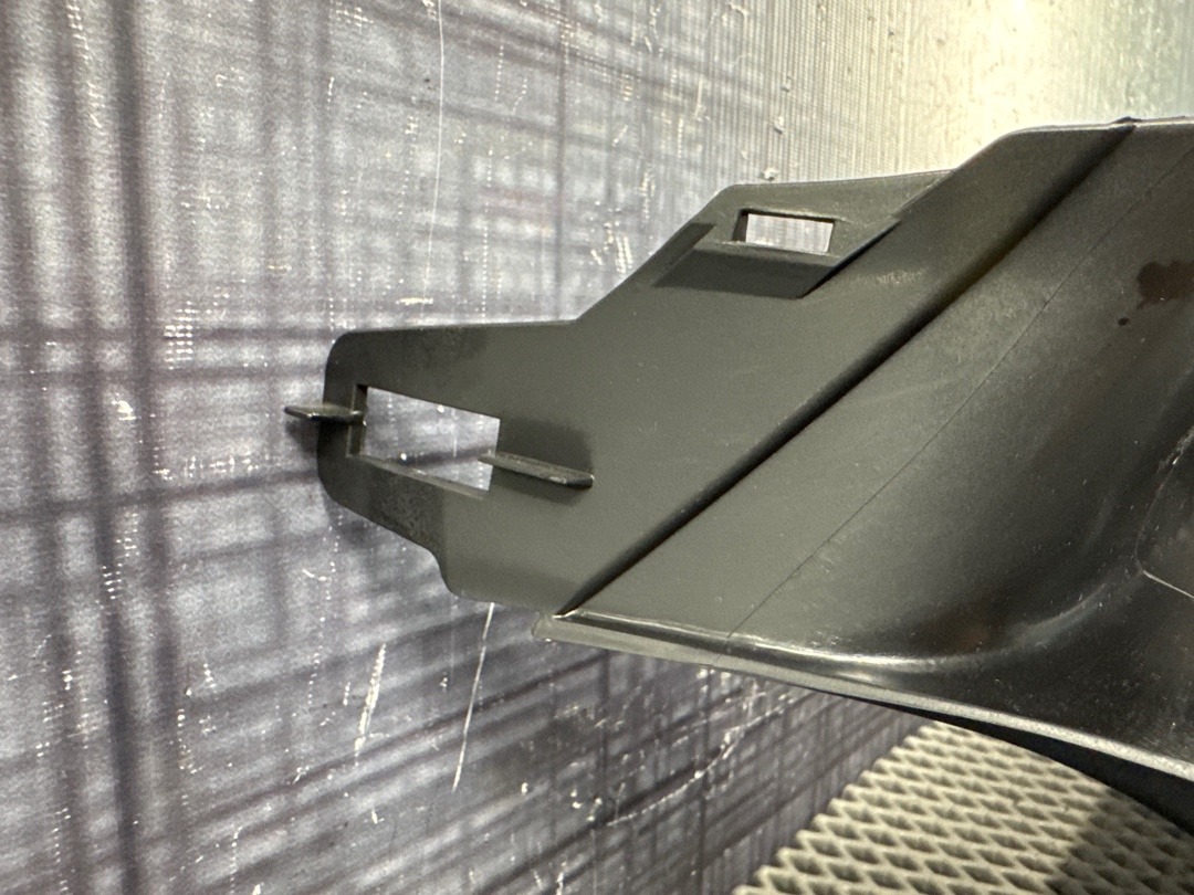 Обшивка крышки багажника, 1870 рублей, Красноярск