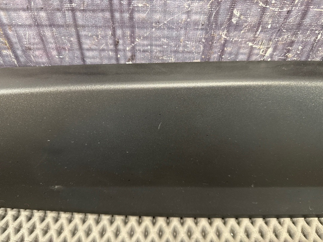 Пластик крышки багажника, 840 рублей, Красноярск