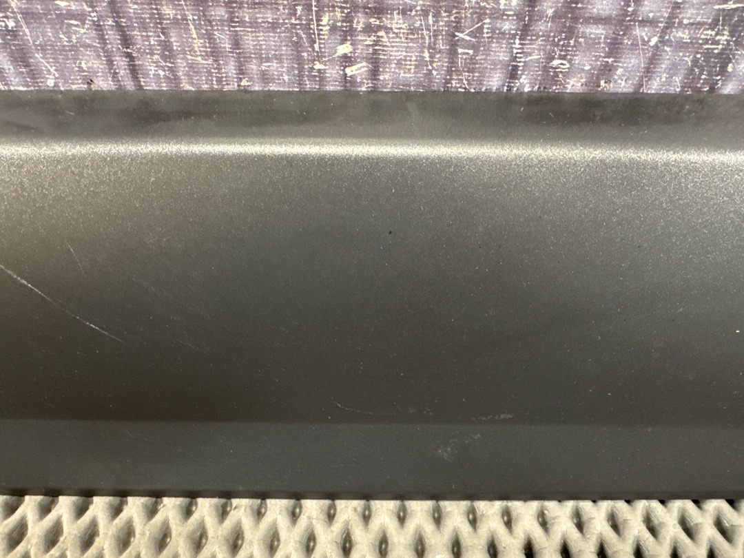 Пластик крышки багажника, 840 рублей, Красноярск