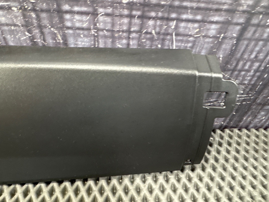 Пластик крышки багажника, 840 рублей, Красноярск