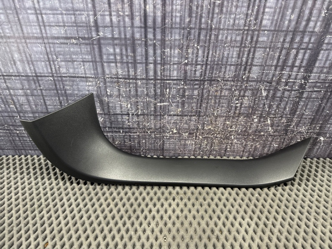 Пластик крышки багажника, 830 рублей, Красноярск