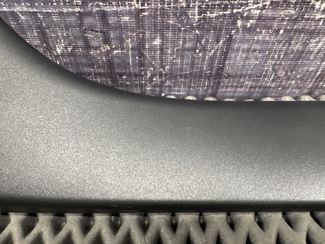 Пластик крышки багажника, 830 рублей, Красноярск