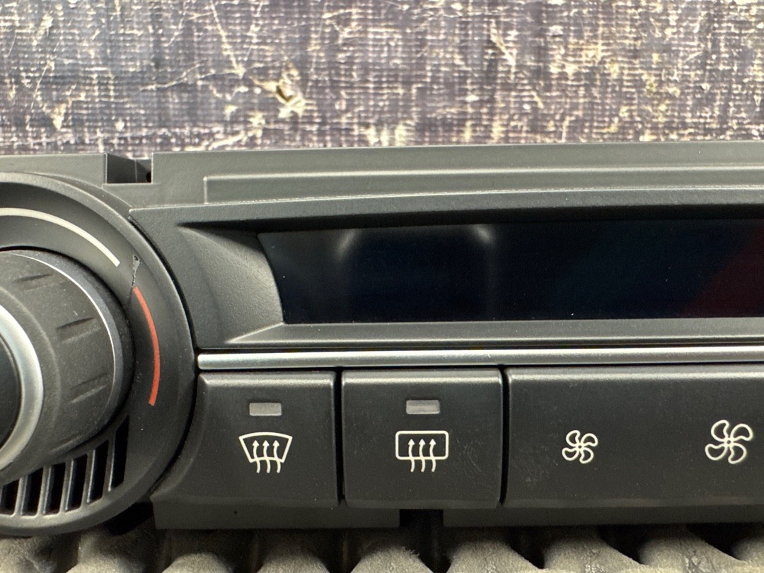 Блок управления климат-контролем, 8340 рублей, Красноярск