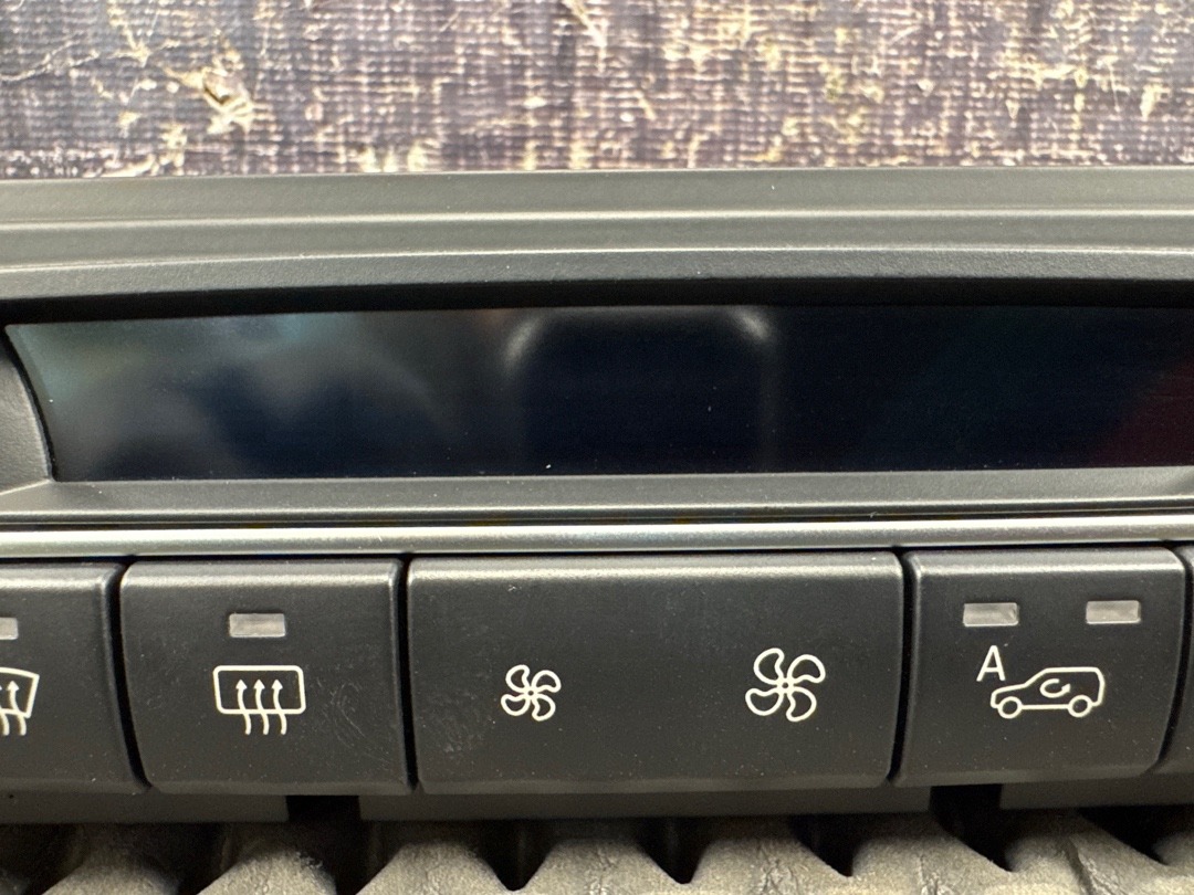 Блок управления климат-контролем, 8340 рублей, Красноярск