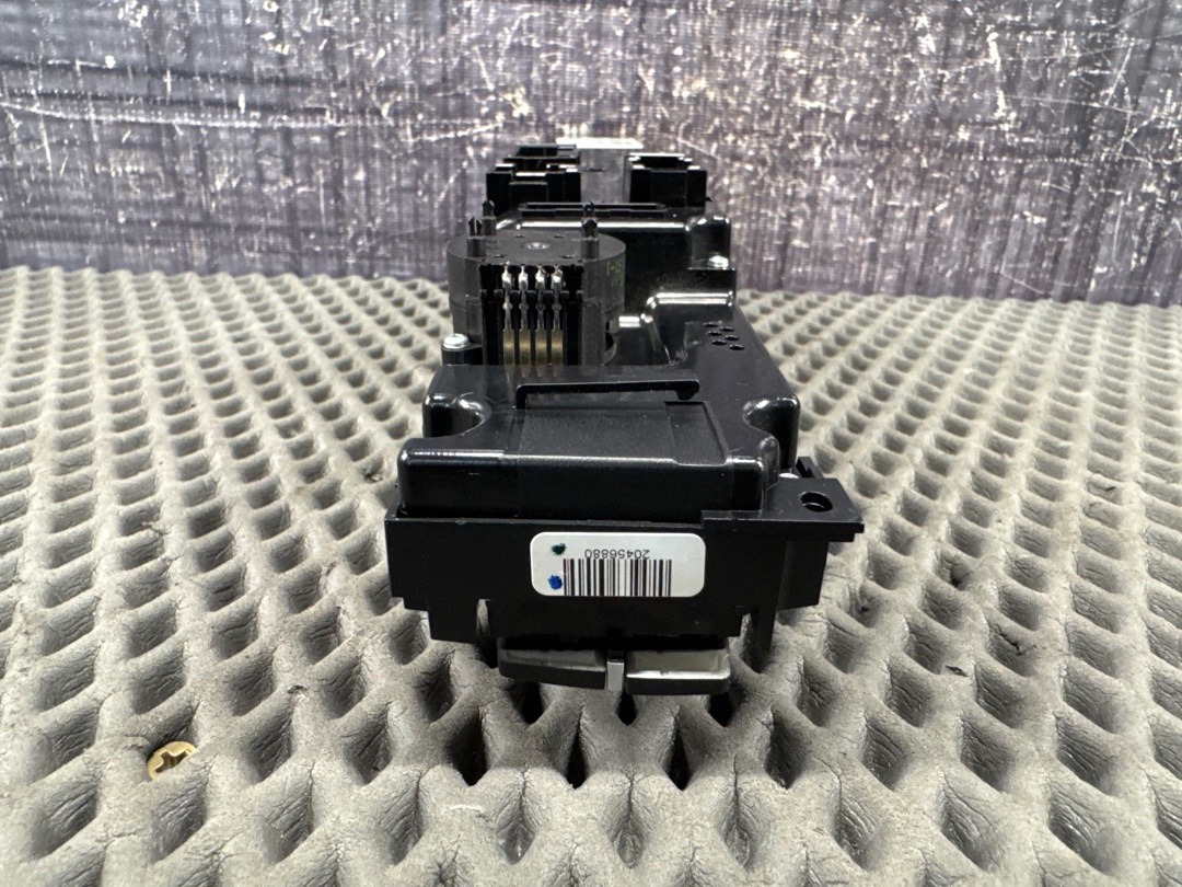 Блок управления климат-контролем, 8340 рублей, Красноярск