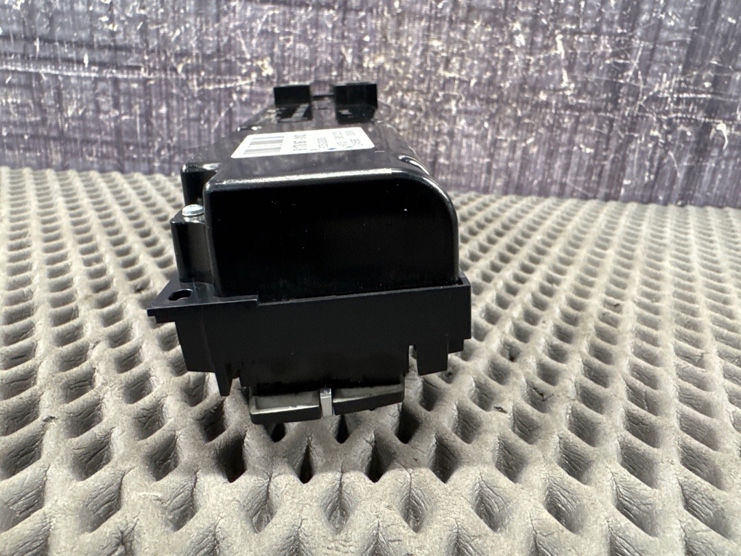 Блок управления климат-контролем, 8340 рублей, Красноярск