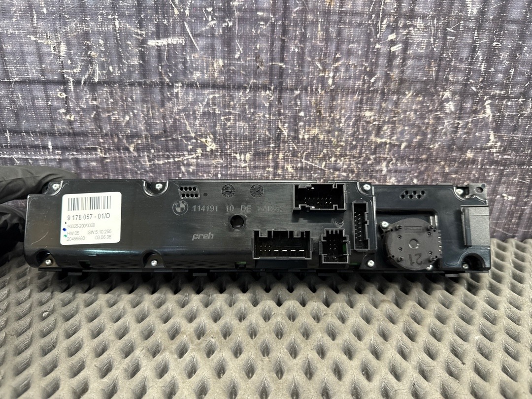 Блок управления климат-контролем, 8340 рублей, Красноярск