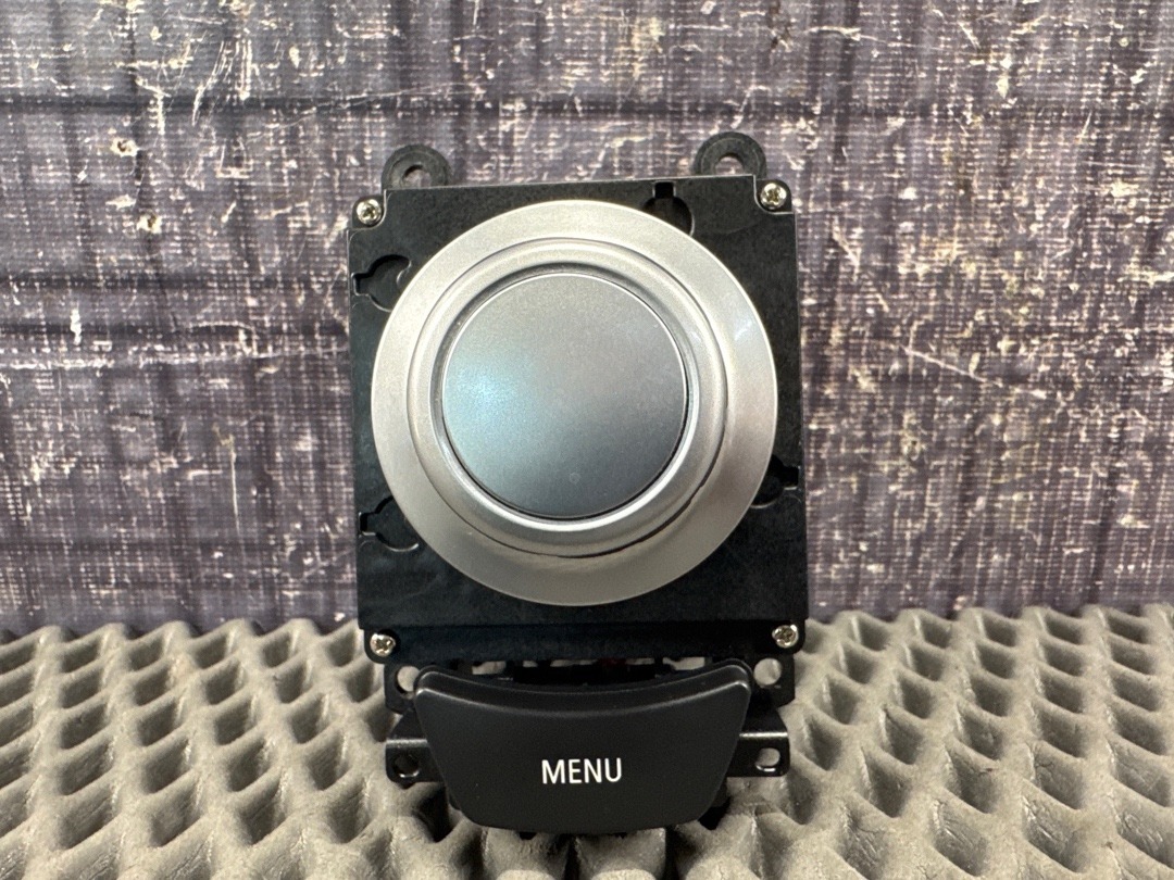 Джойстик, 3570 рублей, Красноярск