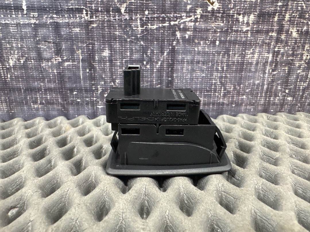 Кнопка стеклоподъемника, 620 рублей, Красноярск