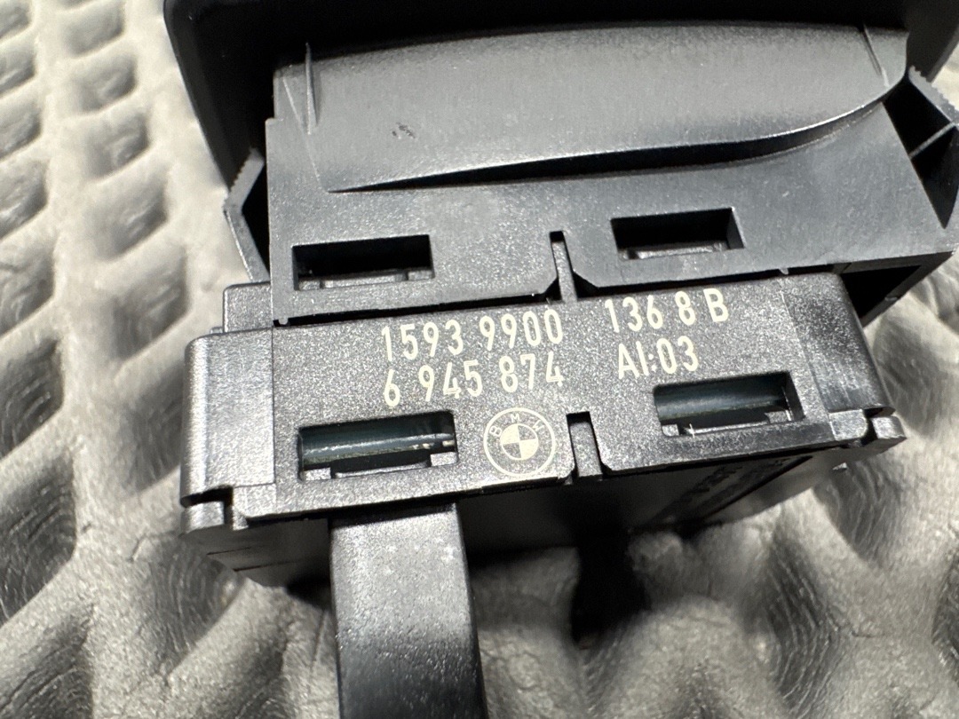 Кнопка стеклоподъемника, 620 рублей, Красноярск