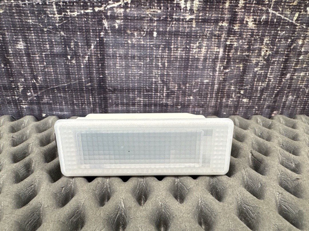 Плафон салона, 350 рублей, Красноярск