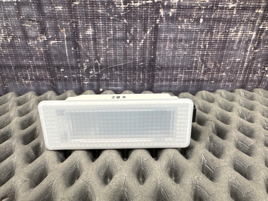 Плафон салона, 350 рублей, Красноярск