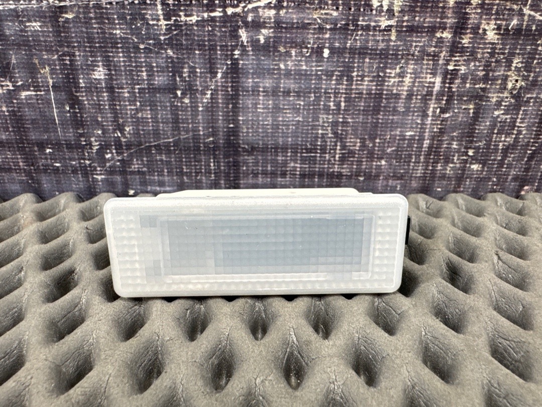 Плафон салона, 350 рублей, Красноярск