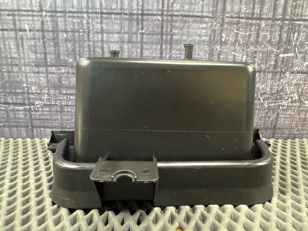 Пластик багажника, 840 рублей, Красноярск