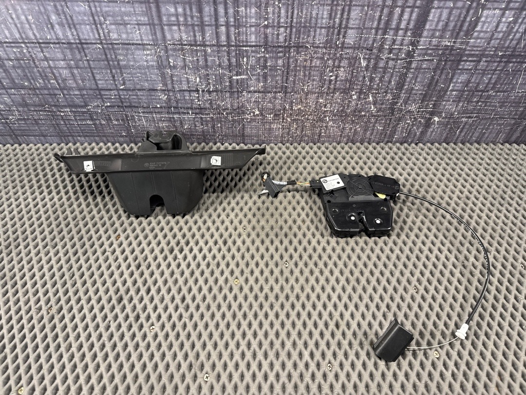 Замок багажника, 8960 рублей, Красноярск