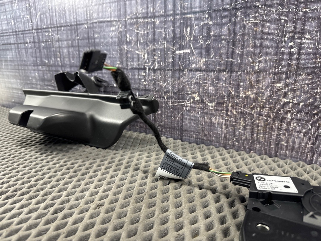 Замок багажника, 8960 рублей, Красноярск