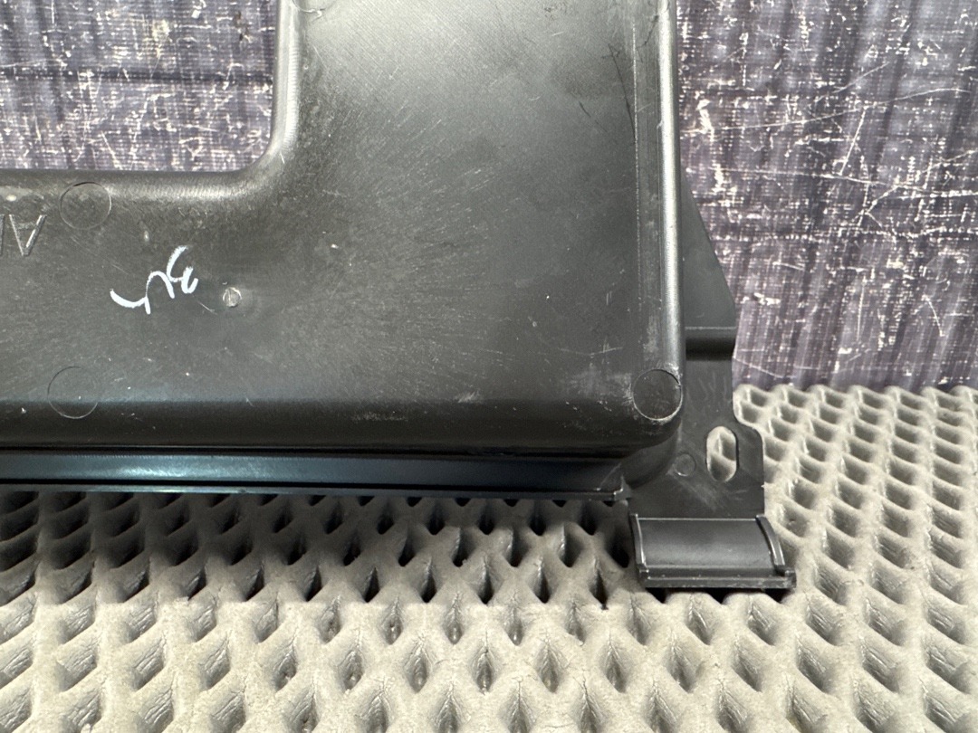 Пластик багажника, 630 рублей, Красноярск