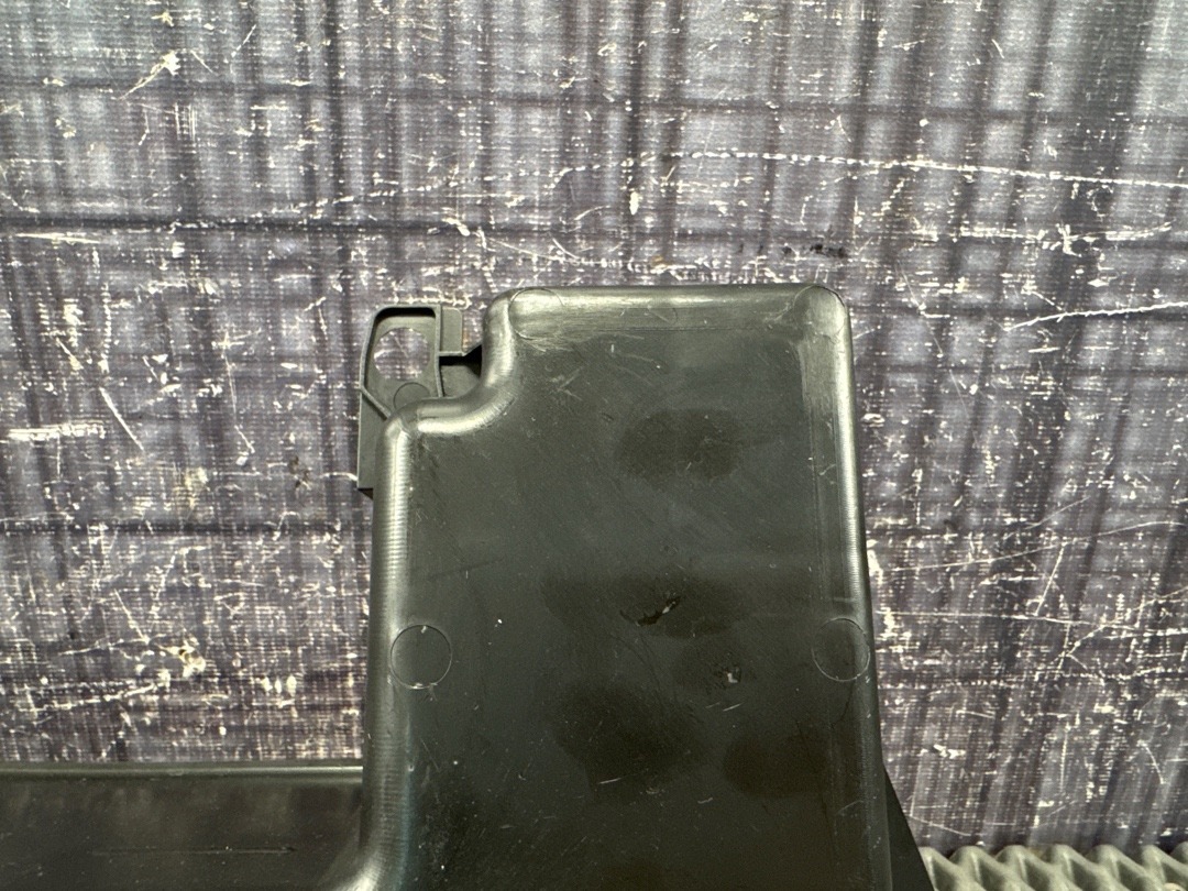 Пластик багажника, 630 рублей, Красноярск