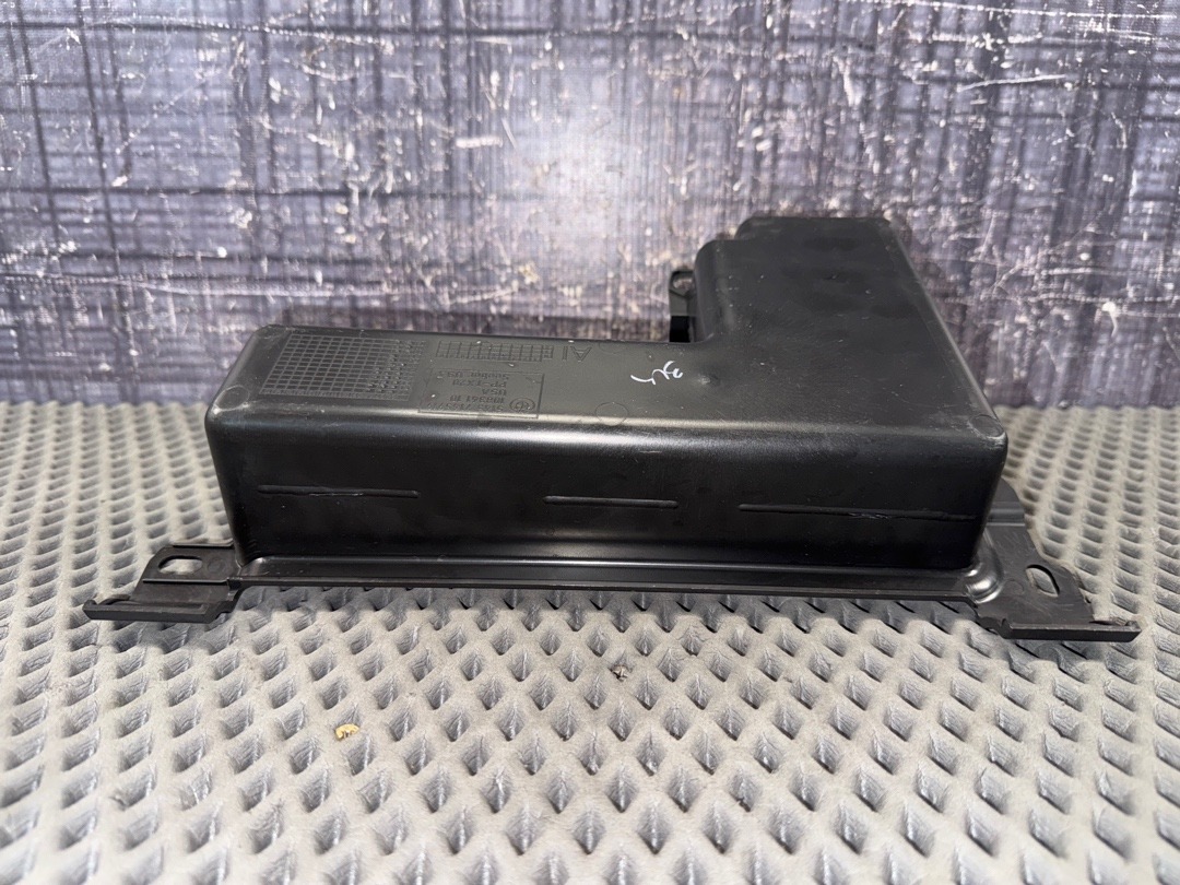 Пластик багажника, 630 рублей, Красноярск