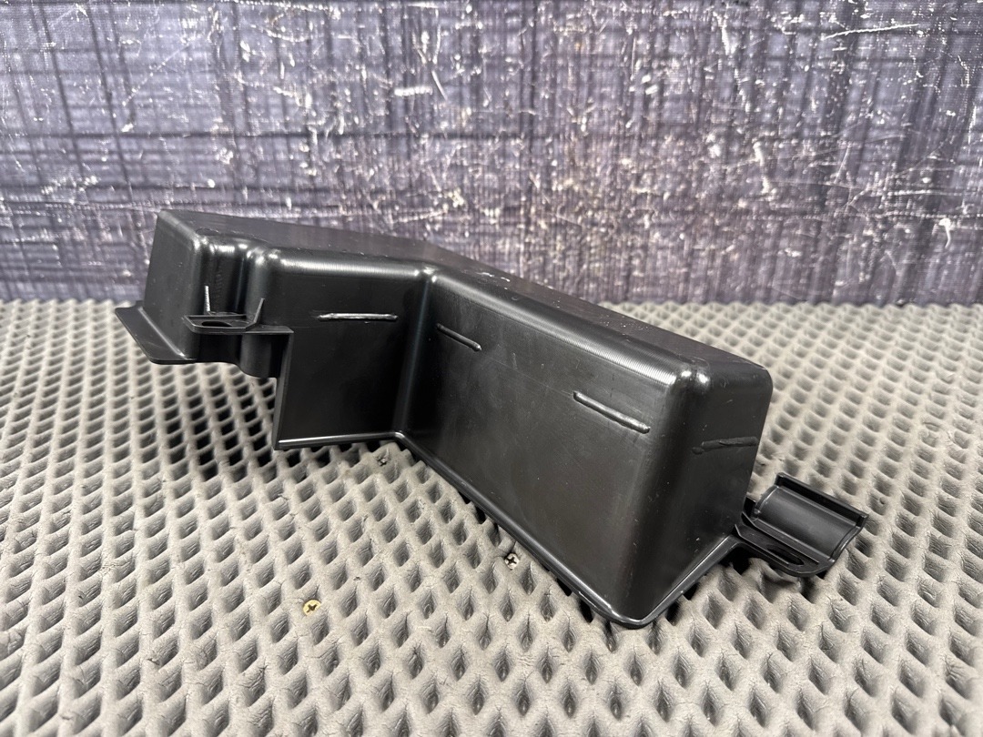 Пластик багажника, 630 рублей, Красноярск