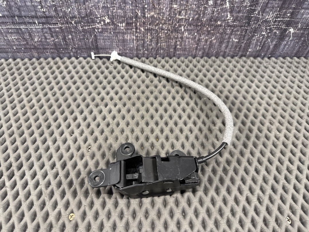 Замок багажника, 1050 рублей, Красноярск