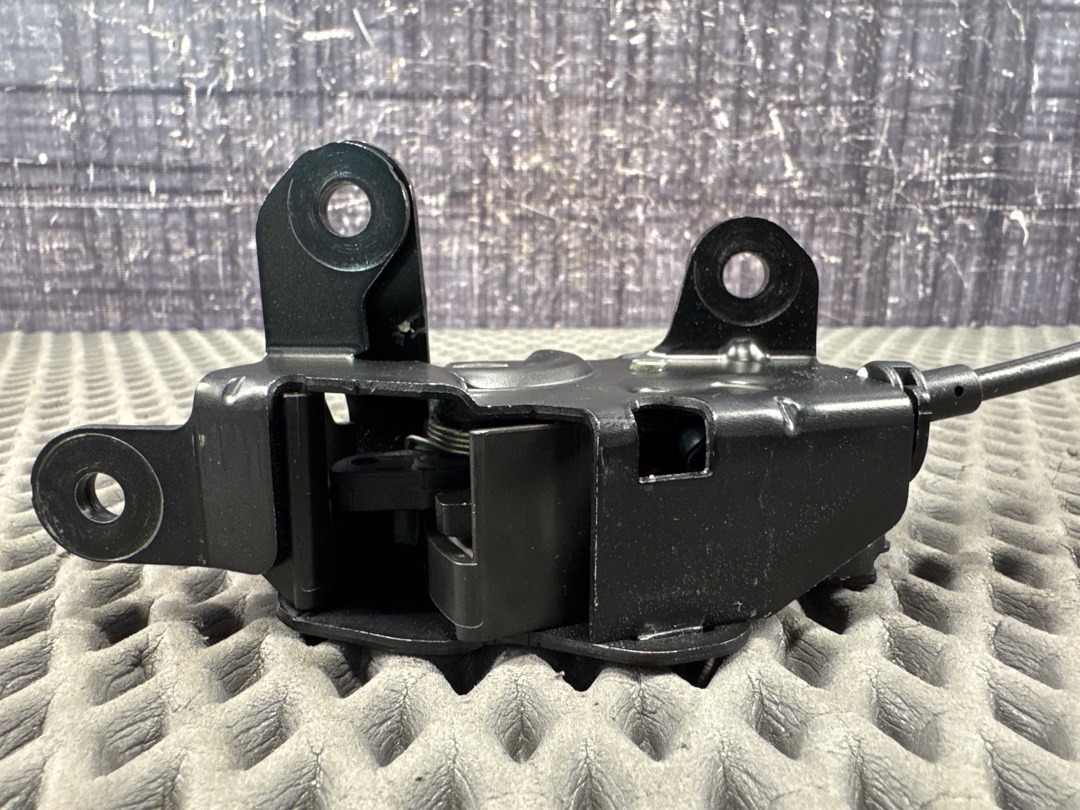 Замок багажника, 1050 рублей, Красноярск