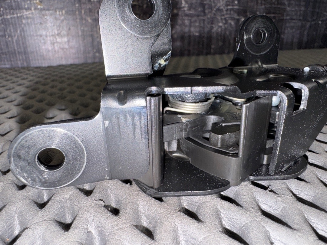 Замок багажника, 1050 рублей, Красноярск