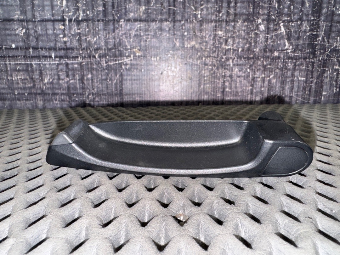 Ручка багажника, 630 рублей, Красноярск